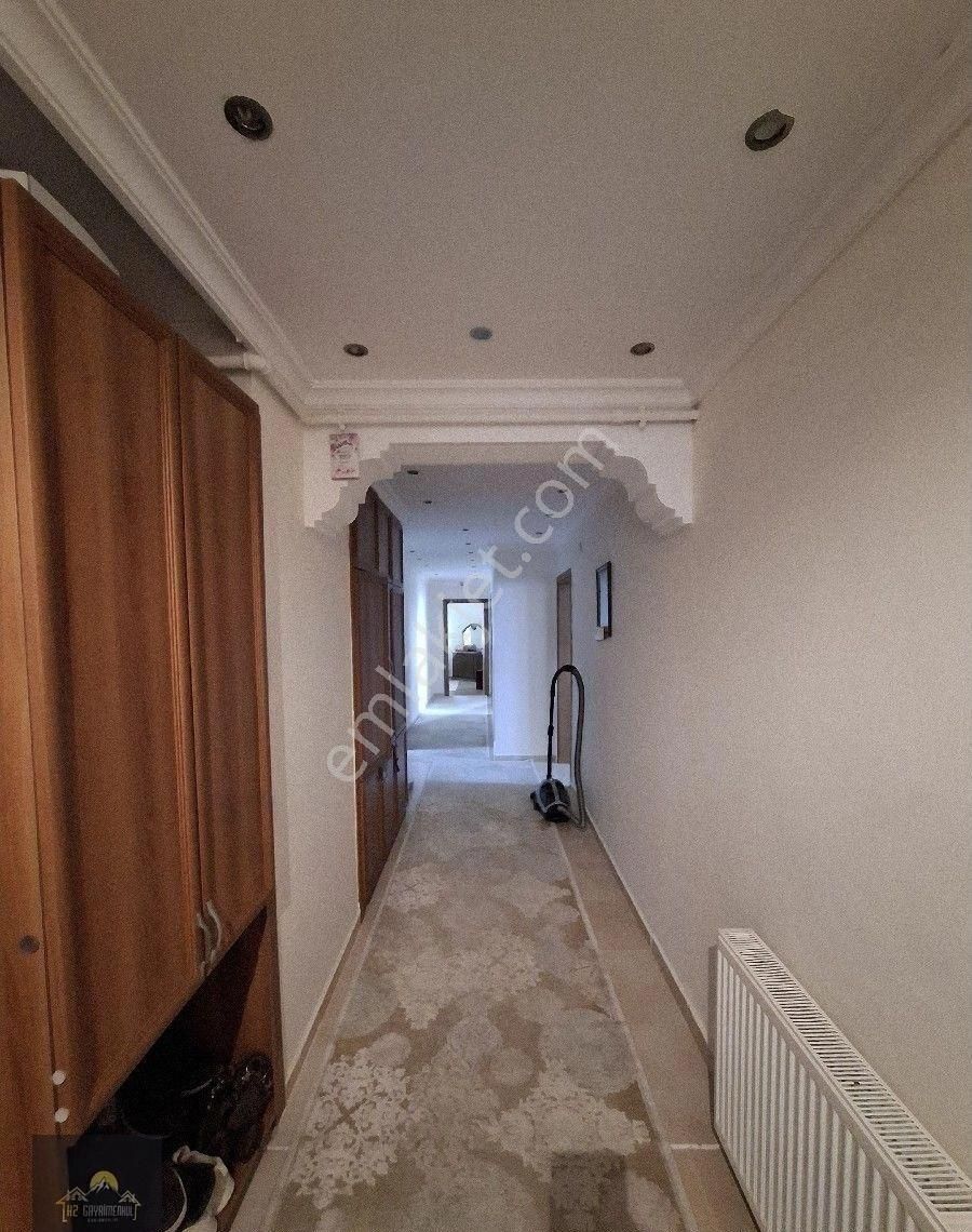 Kuşadası Ege Mahallesinde Satılık Deniz Manzaralı 4+1 Daire - Görsel 16