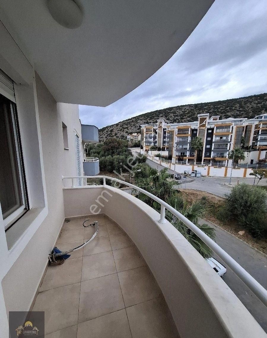 Kuşadası Ege Mahallesinde Satılık Deniz Manzaralı 4+1 Daire - Görsel 19