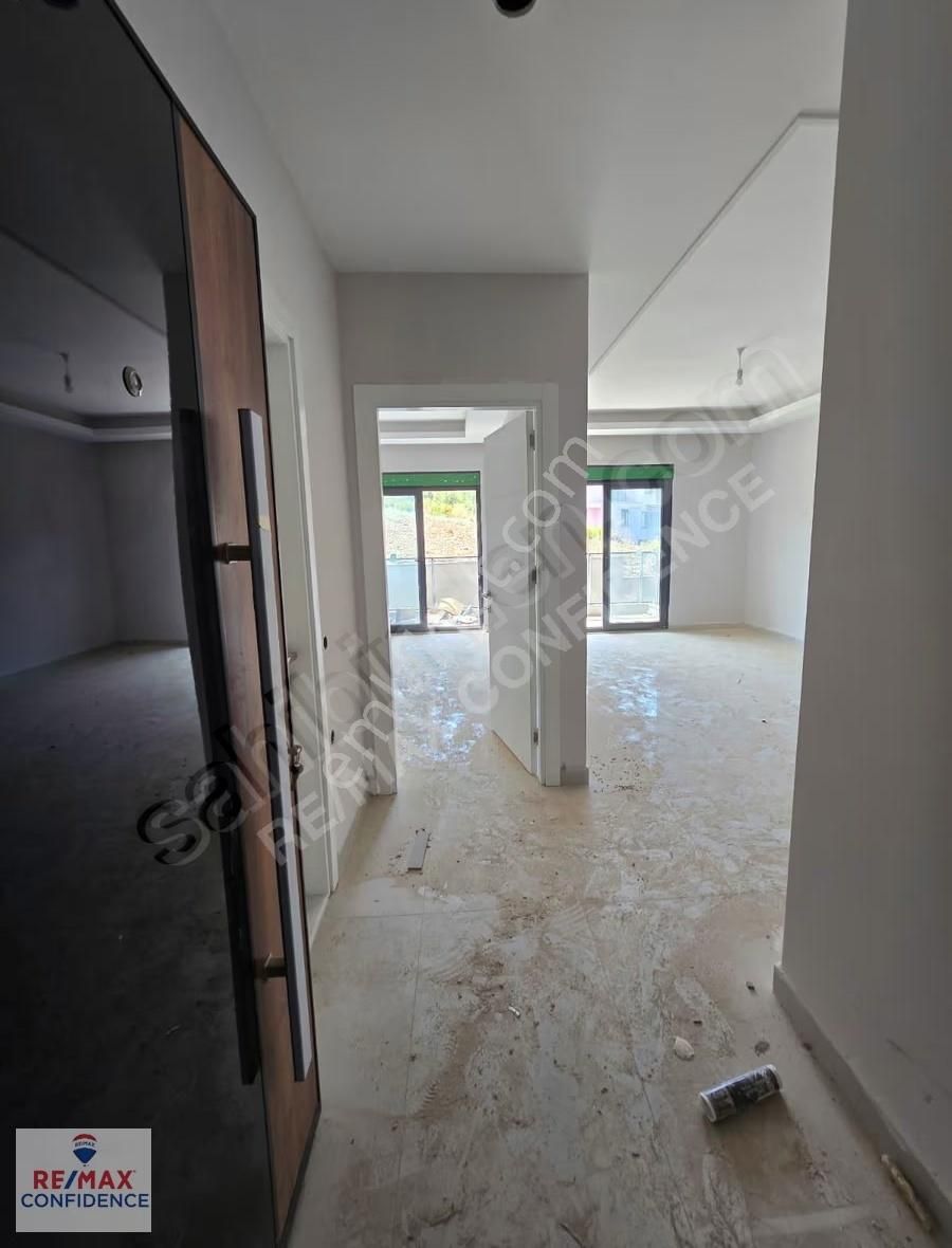 Alanya Çıplaklı Symphony Garden Sitesinde Satılık 1+1 Daire - Görsel 3