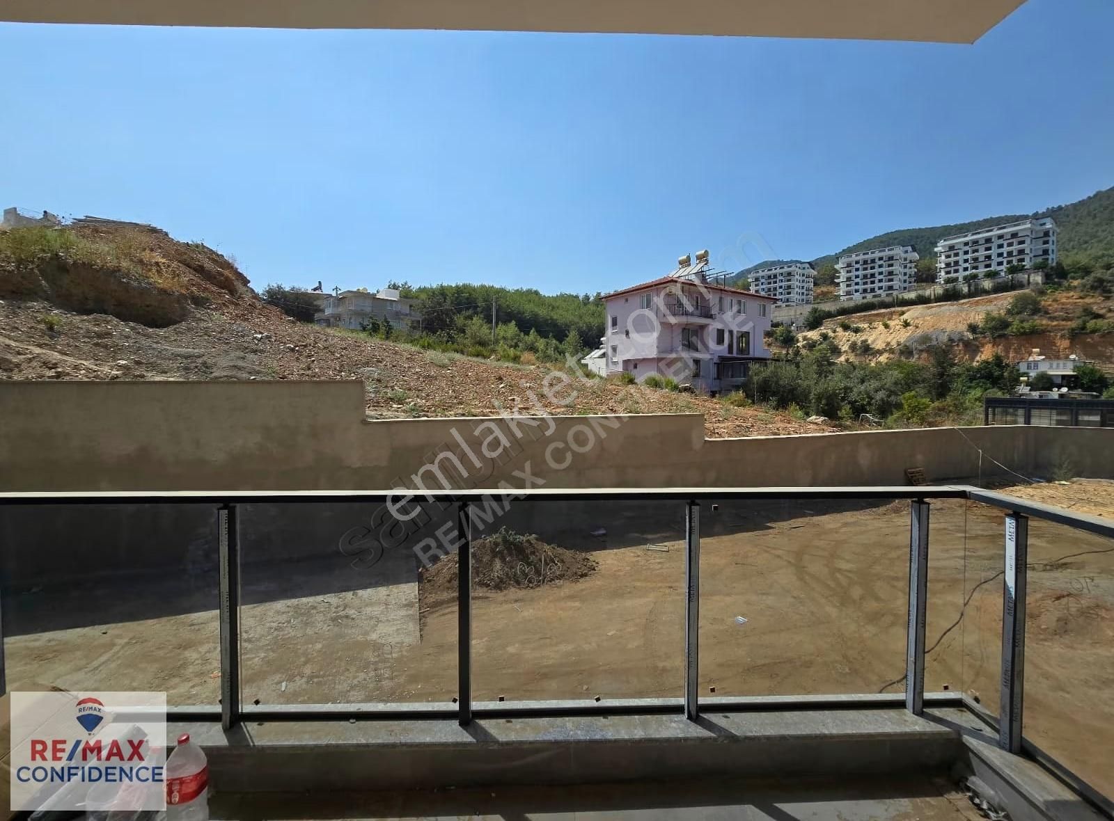 Alanya Çıplaklı Symphony Garden Sitesinde Satılık 1+1 Daire - Görsel 17