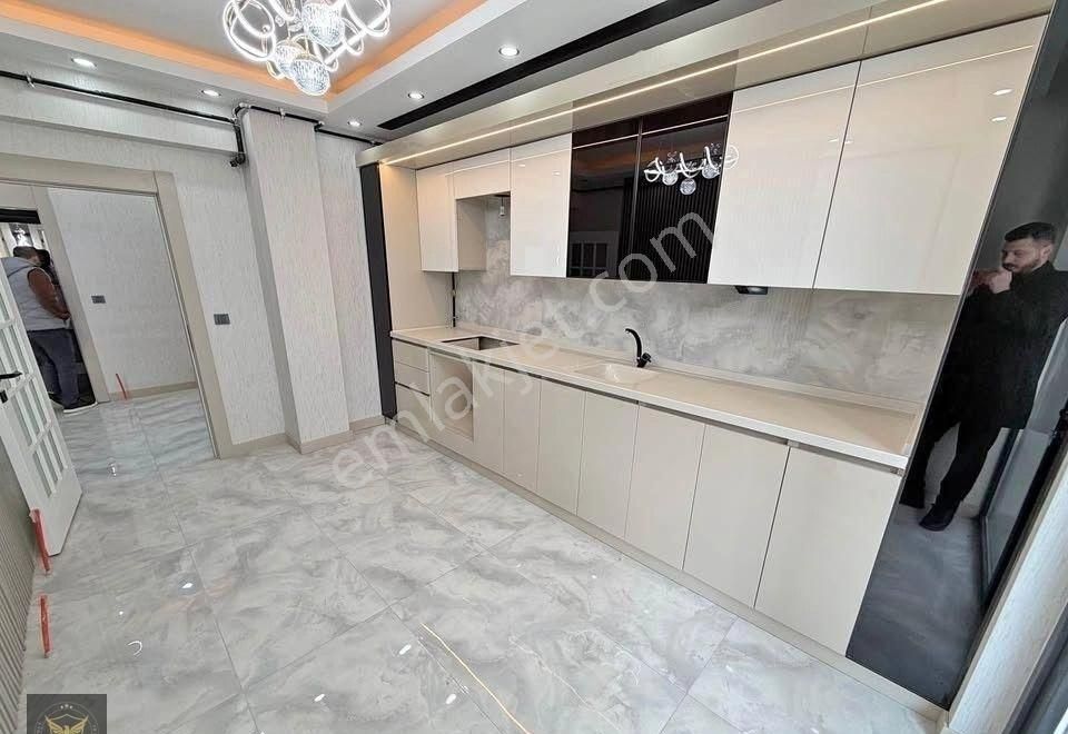 Beylikdüzü'nde Metrobüse Yakın Haftasonuna Özel Fırsat Dairemiz - Görsel 4