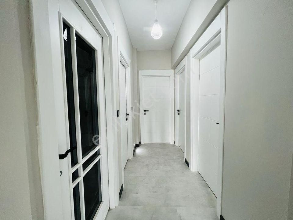 Marmara Park Arkasında Metrobüse Yürüme 3+1 Ultra Geniş Dairemiz... - Görsel 11