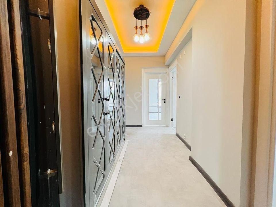 Marmara Park Arkasında Metrobüse Yürüme 3+1 Ultra Geniş Dairemiz... - Görsel 14
