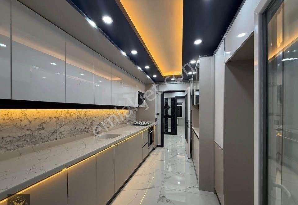 Beylikdüzü Medilife Arkası Sıfır Şık Tasarımlı 2+1 Satılık Daire... - Görsel 18