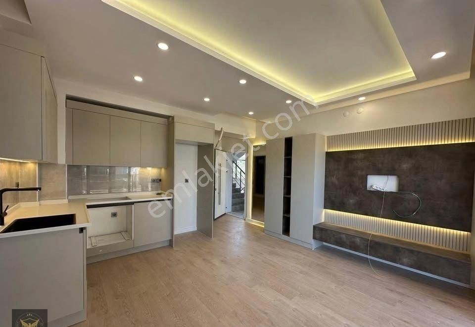 Metrobüse Komşu %70 Krediye Uygun Acil Satılık Dairemiz - Görsel 7