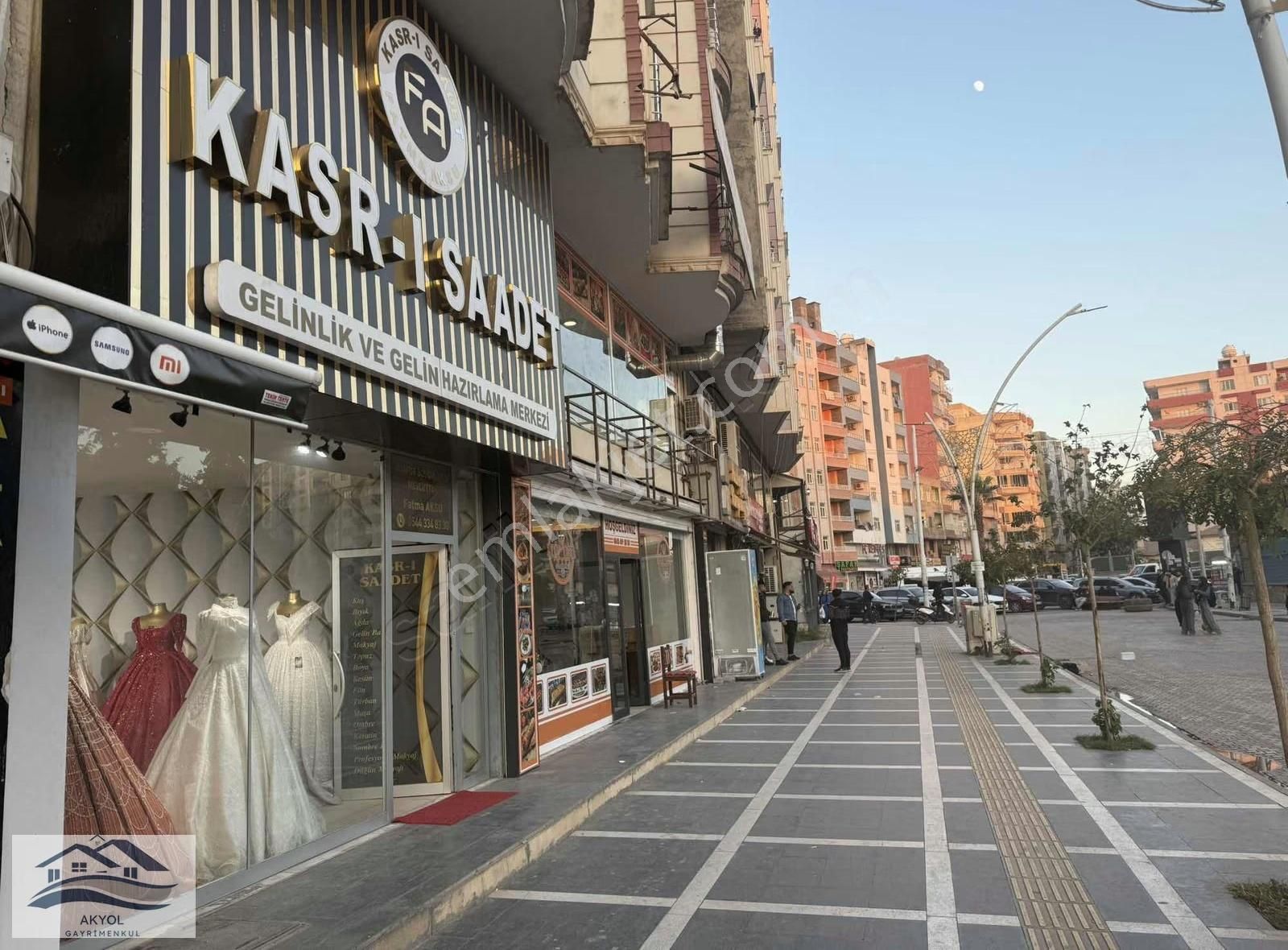 Devren Satılık Gelinlik Mağazası Ve Bayan Kuaförü - Görsel 13