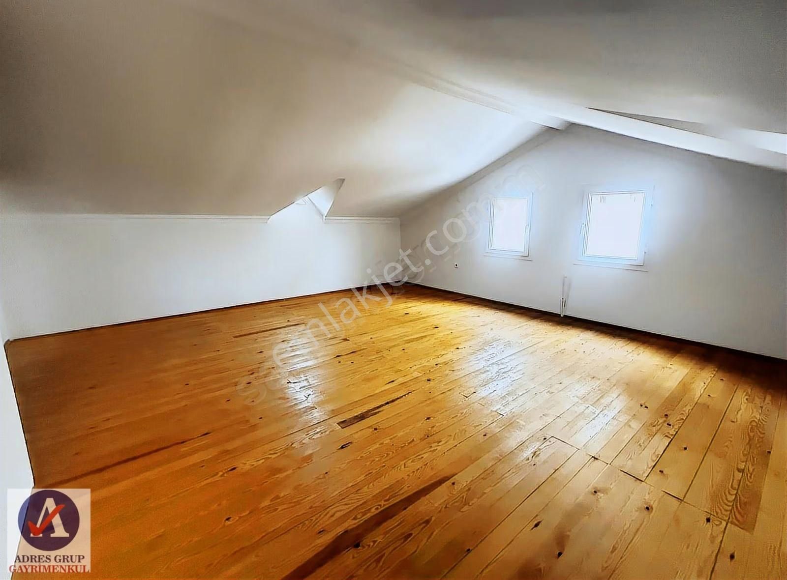 Çamlıçayda Harika Satılık Villa ! - Görsel 8