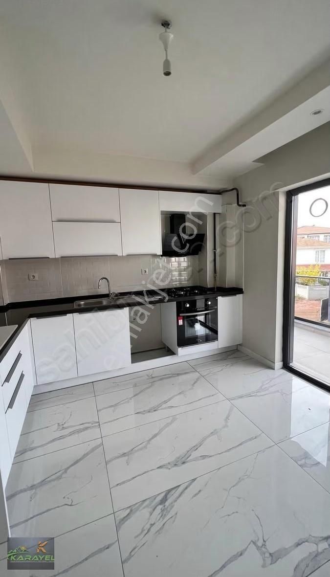 Serdivan Yazlık'ta 1 Yaşında, 133 M² Geniş 3+1 Ara Kat Daire - Görsel 18