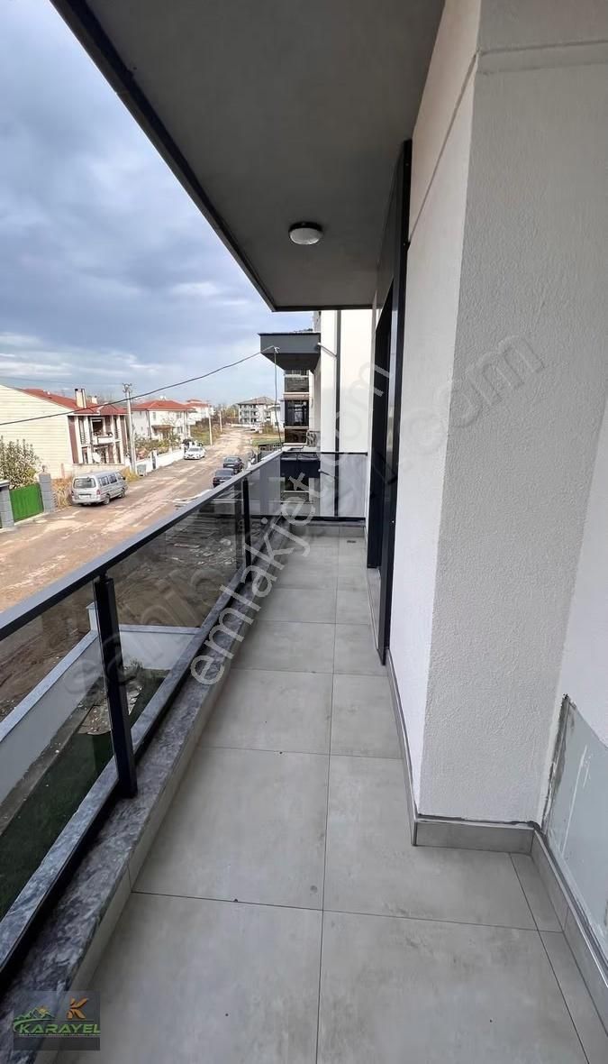 Serdivan Yazlık'ta 1 Yaşında, 133 M² Geniş 3+1 Ara Kat Daire - Görsel 13