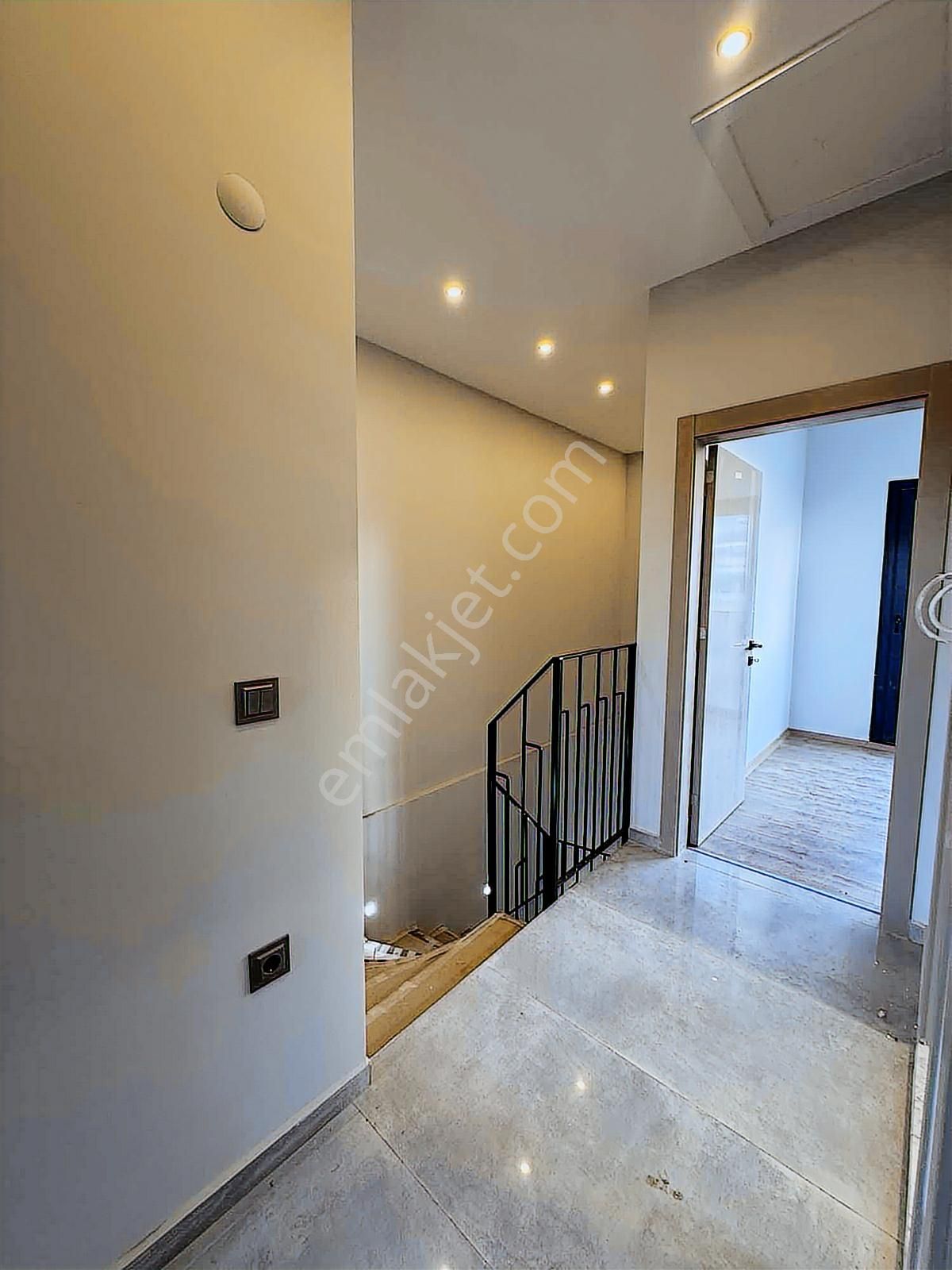 Kuşadası Davutlarda Satılık Özel Havuzlu Villa - Görsel 19