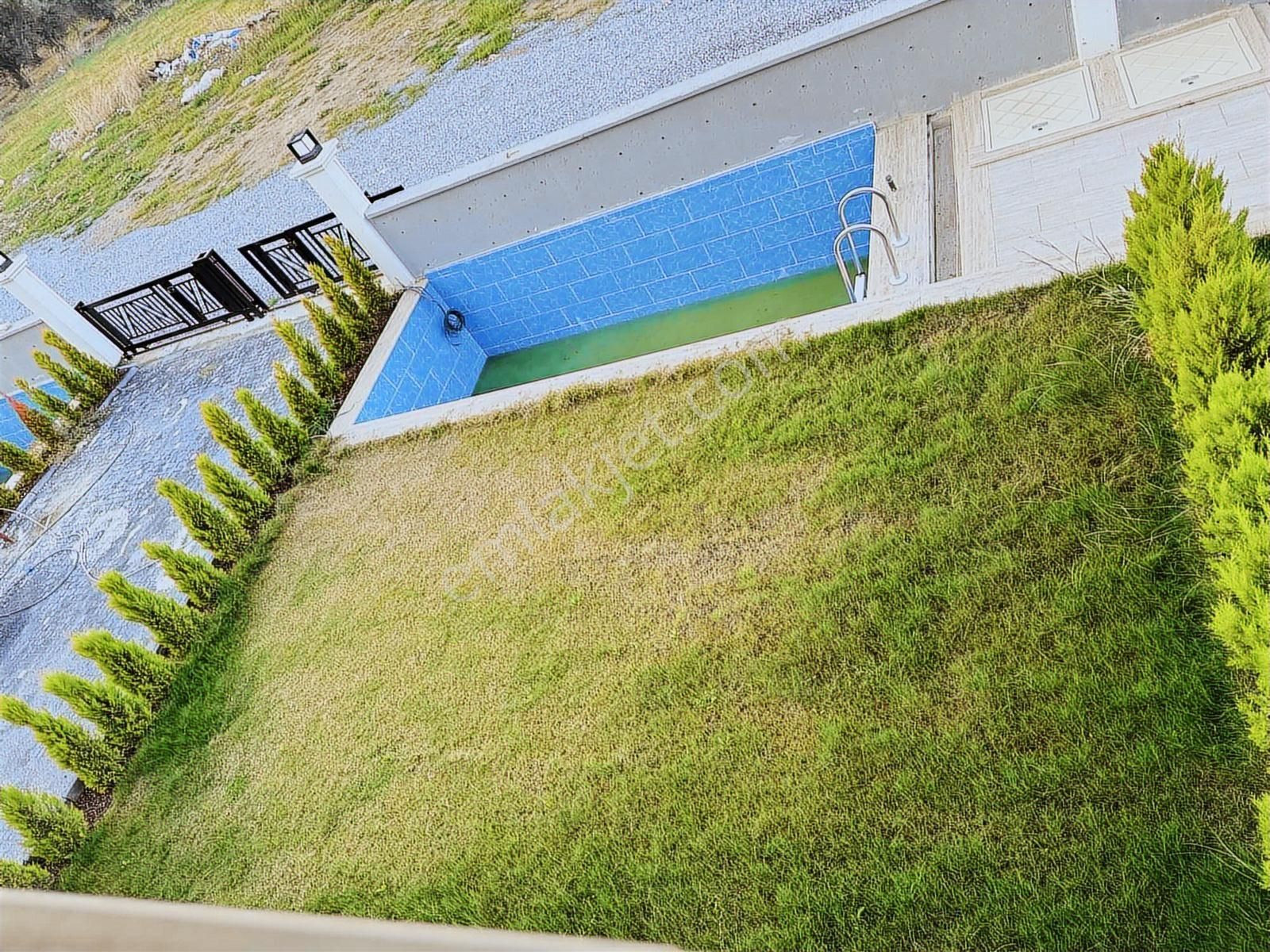 Kuşadası Davutlarda Satılık Özel Havuzlu Villa - Görsel 11