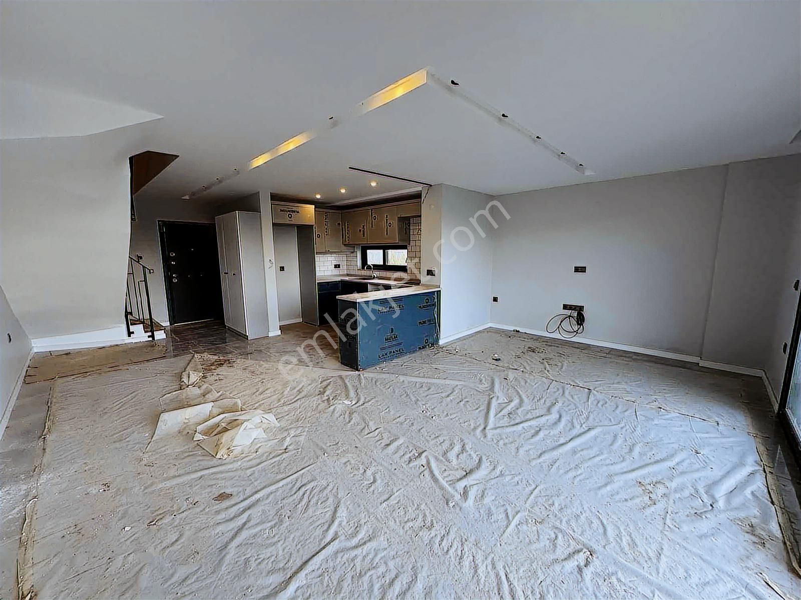 Kuşadası Davutlarda Satılık Özel Havuzlu Villa - Görsel 28