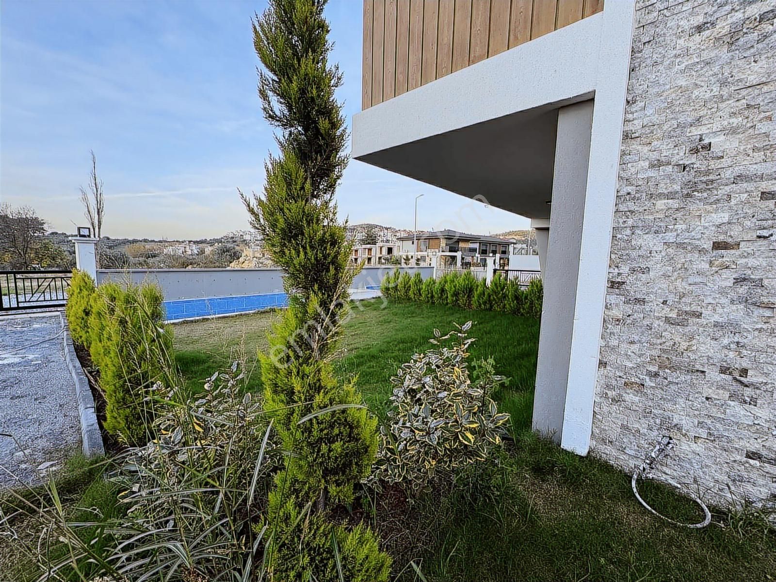 Kuşadası Davutlarda Satılık Özel Havuzlu Villa - Görsel 31