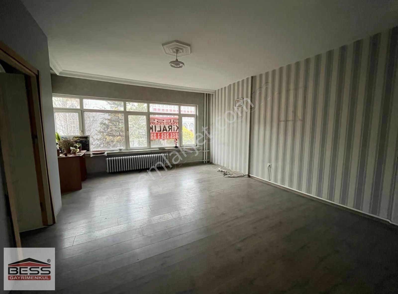 Bess'den Arifiye Mh. Süleyman Çakır Cad. Üzeri Kiralık 4+1 Daire - Görsel 9