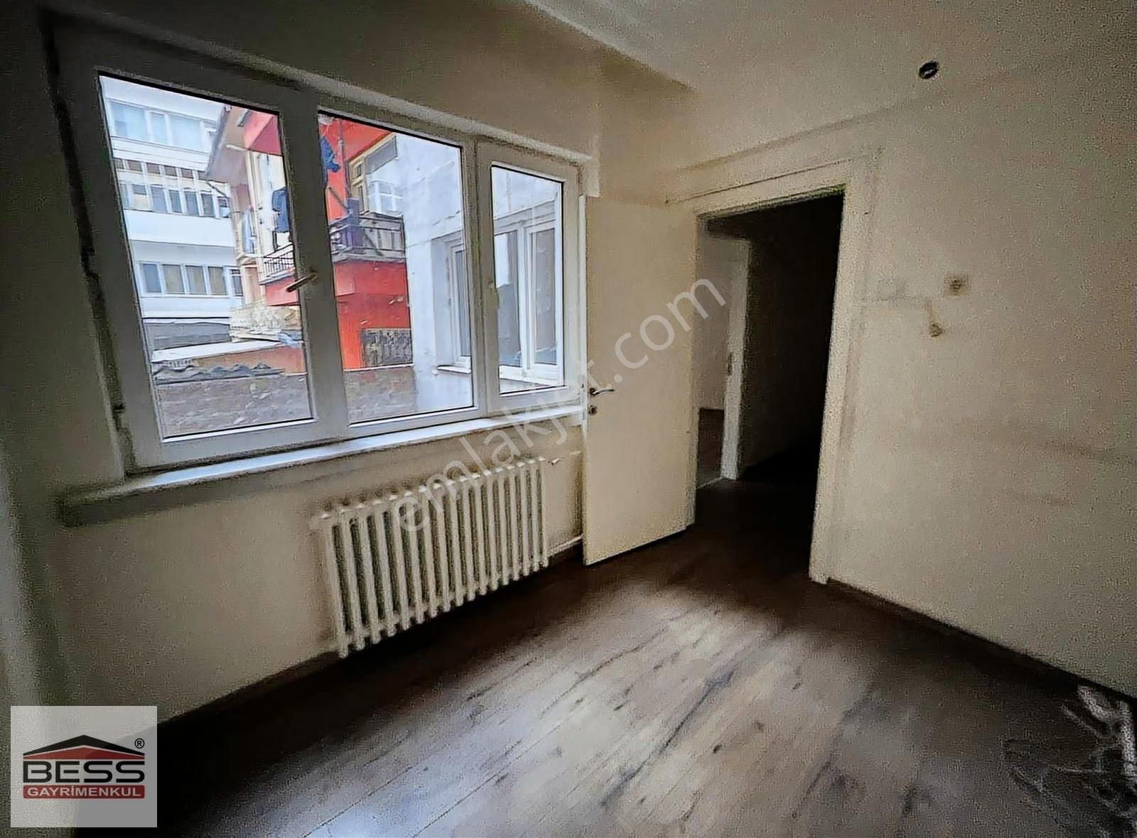 Bess'den Arifiye Mh. Süleyman Çakır Cad. Üzeri Kiralık 4+1 Daire - Görsel 7