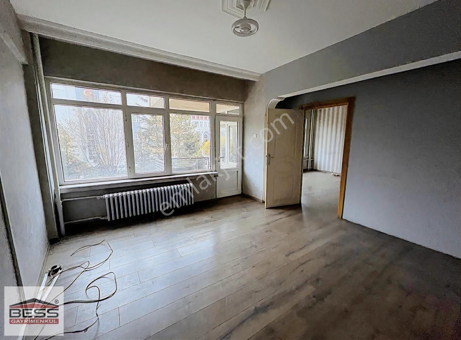 Bess'den Arifiye Mh. Süleyman Çakır Cad. Üzeri Kiralık 4+1 Daire - Görsel 3