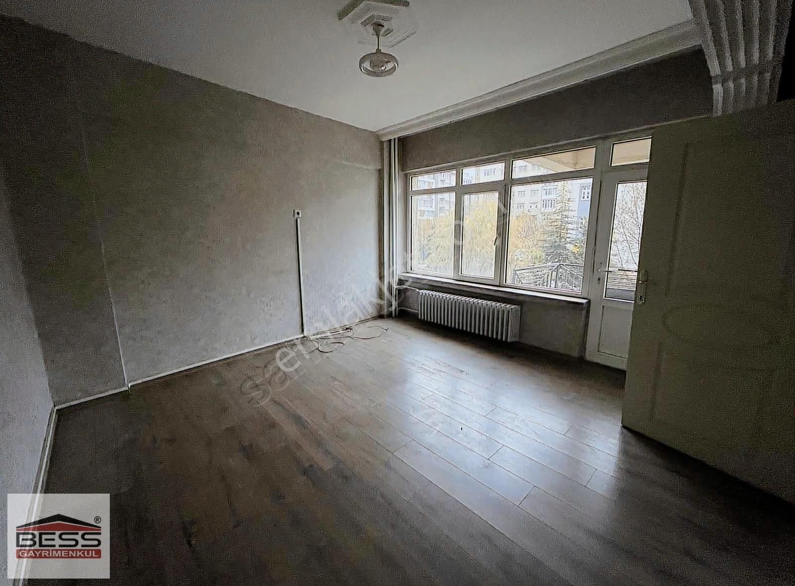 Bess'den Arifiye Mh. Süleyman Çakır Cad. Üzeri Kiralık 4+1 Daire - Görsel 4