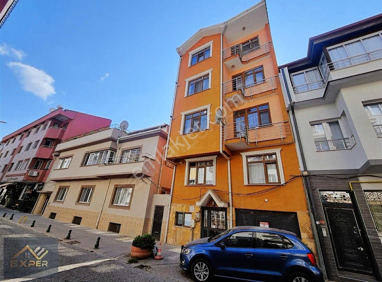 Exper Gayrimenkul'den Çarşı Merkezinde Eşyalı Kiralık Daire