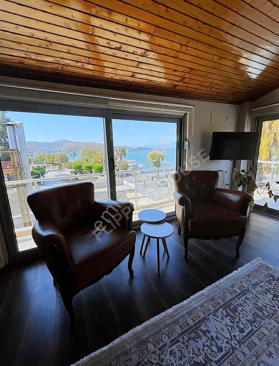Fethiye'de Denize Sıfır Full Deniz Manzaralı 3+1 Eşyali Kiralik - Görsel 21