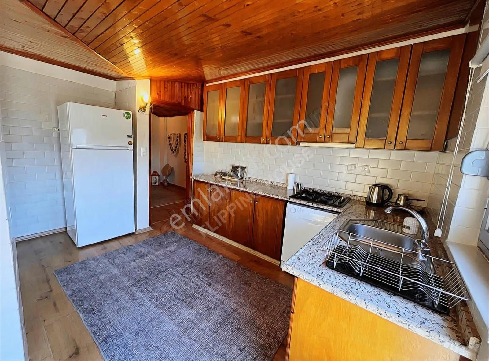 Fethiye'de Denize Sıfır Full Deniz Manzaralı 3+1 Eşyali Kiralik - Görsel 19