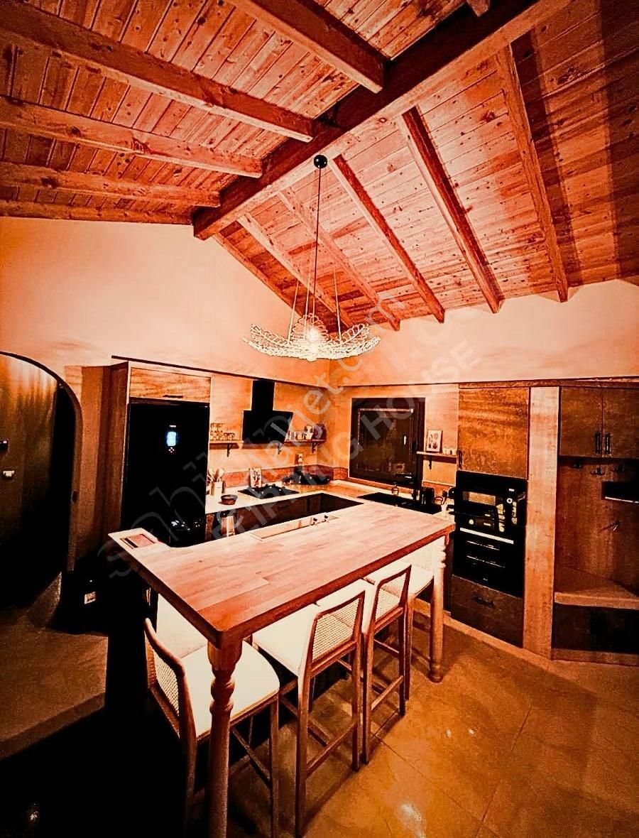 Üzümlü De 2+1 Esyali Havuzlu,saunalı Kiralik Villa - Görsel 21