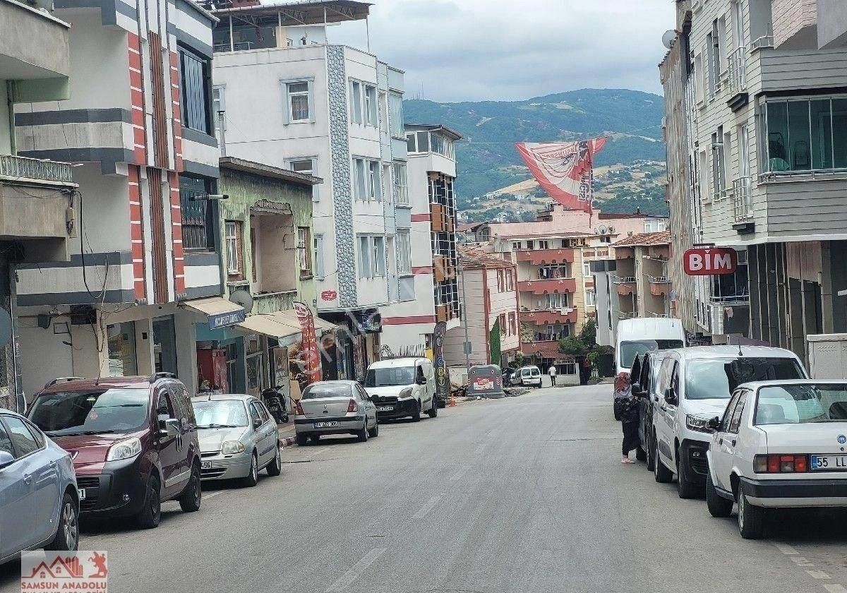 Samsun İstanbul Caddesi Cepheli 160 M² Kiracılı Satılık Dükkan!