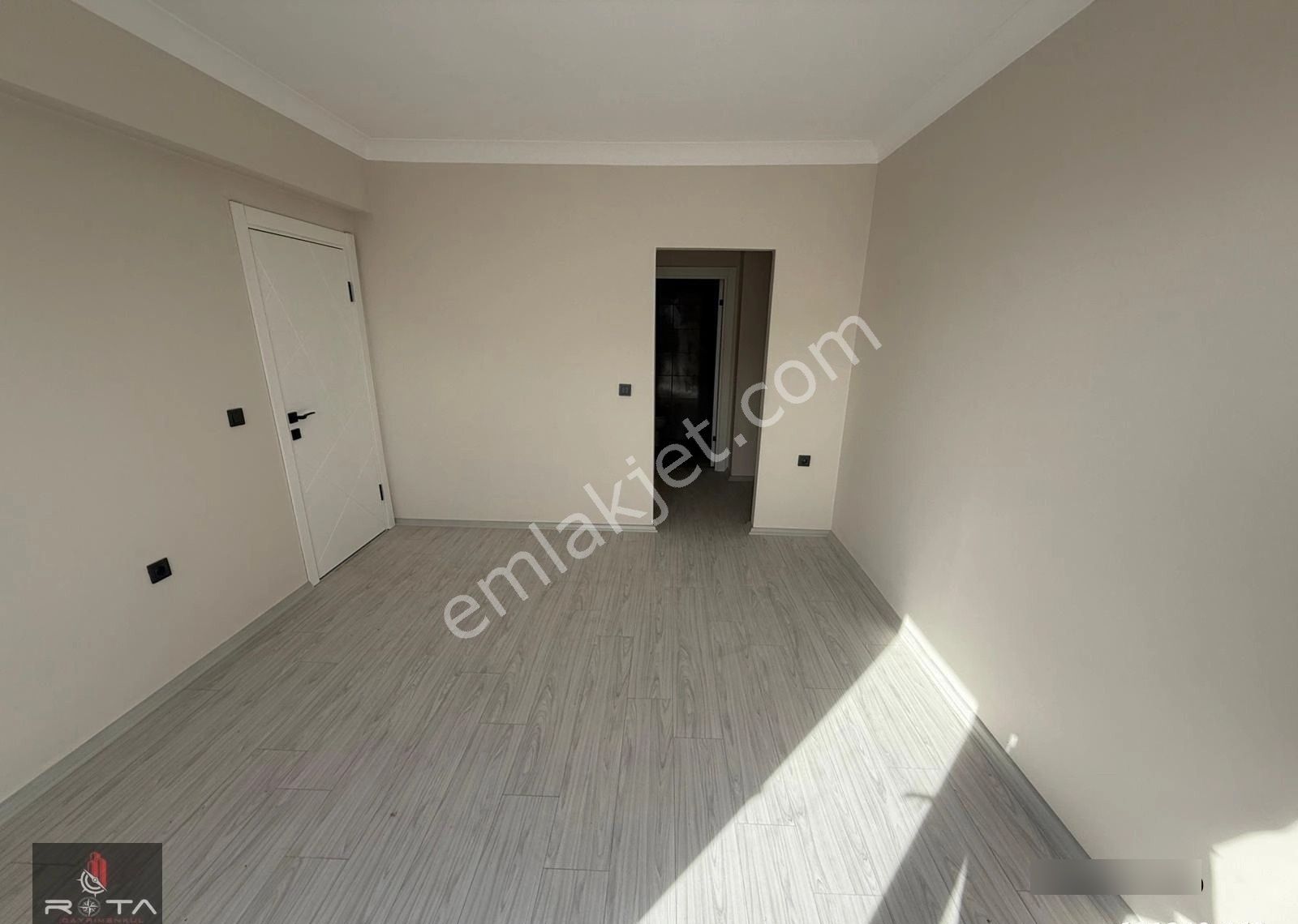 Rota'dan Bulvar Üzeri 6.kat Teras Balkonlu 3+1 E.banyo&giyinme O - Görsel 8