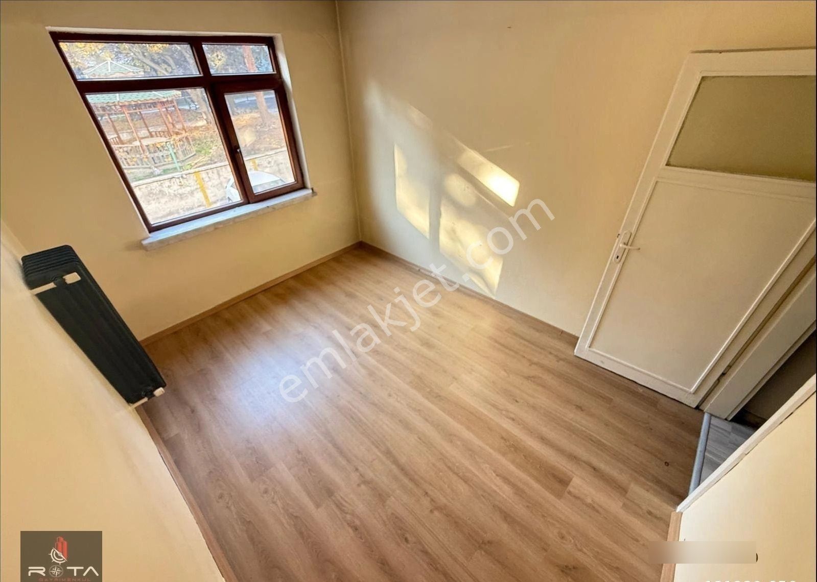 Rota'dan Yürüyüş Park Manzaralı Ara Kat Yapılı 3+1 Y.giriş Daire - Görsel 31