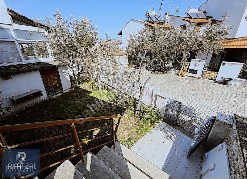 Cunda Adası 2+1 Yaz-kış / Eşyalı Eşyasız Kiralık Müstakil Villa