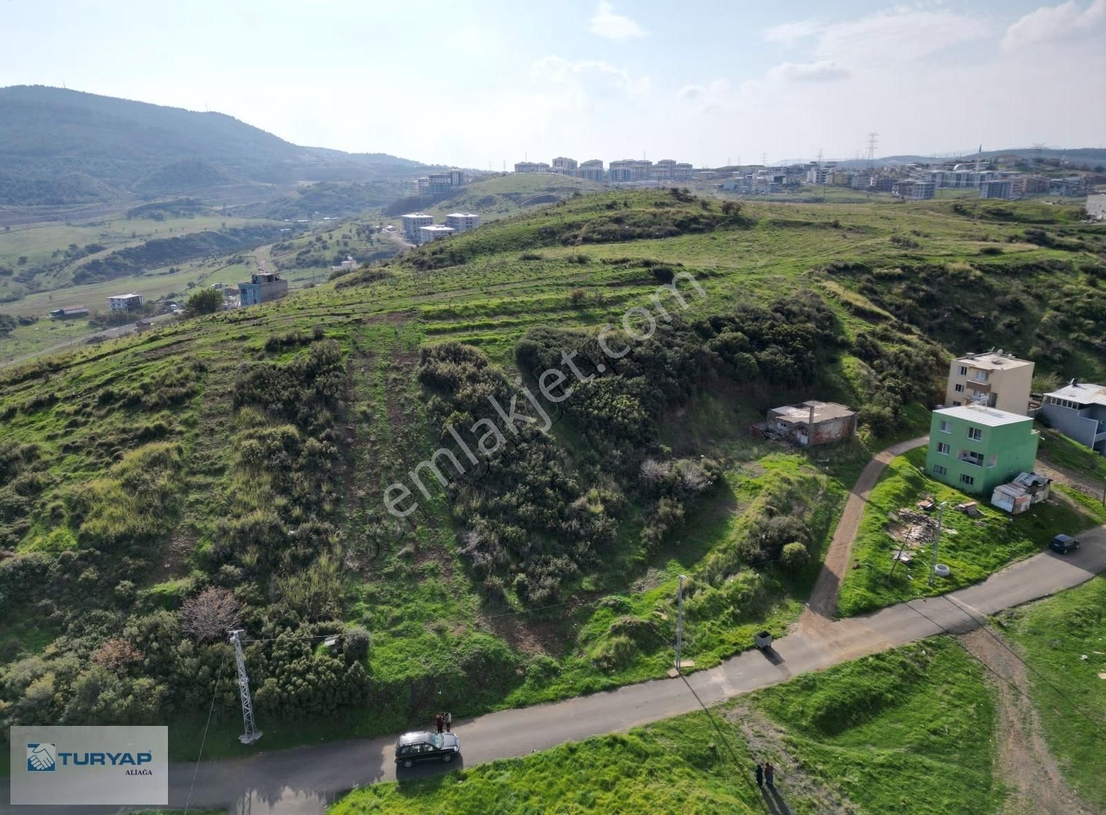 Aliağanın Gelişmekte Olan Bölgesinde Satılık İmarlı Arsa - Görsel 2