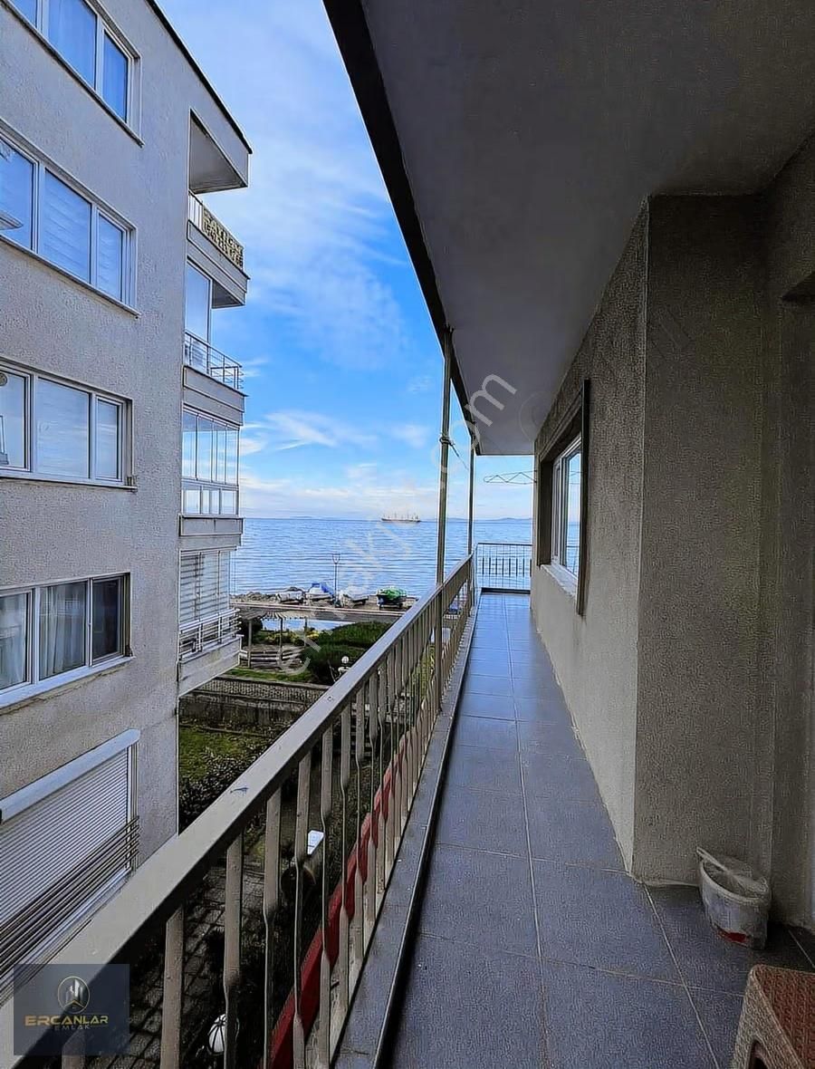 Ercanlar Emlaktan Kıralık Full Deniz Manzaralı Ve Eşyalı Daire - Görsel 5