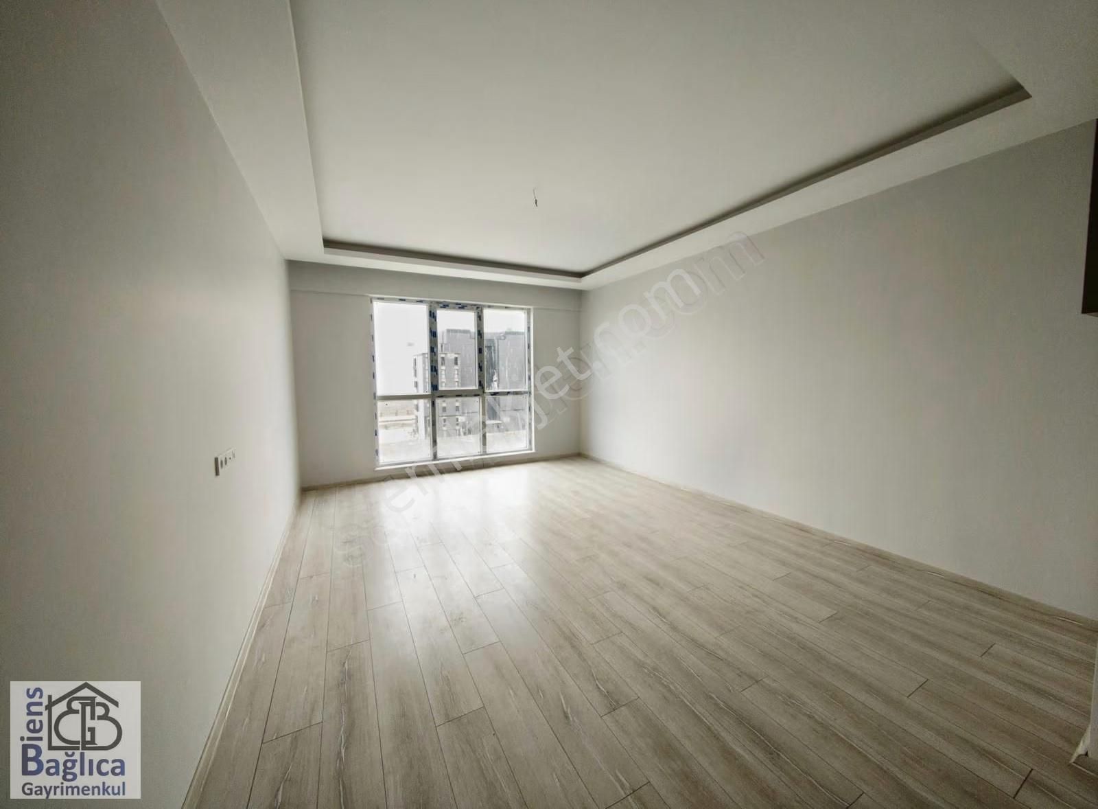 Eskişehir Yolu Üzerinde 3 Milyona Kadar Kredili Çift Bloklu Site