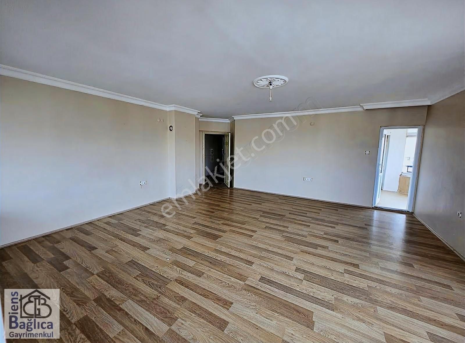 Biens'ten Bağlıcada Muhteşem Manzaralı 3+1 Daire - Görsel 9