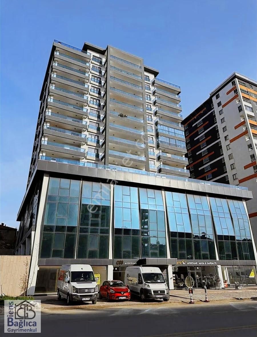 Merkezi Konumda Full Yapılı Daire - Görsel 12