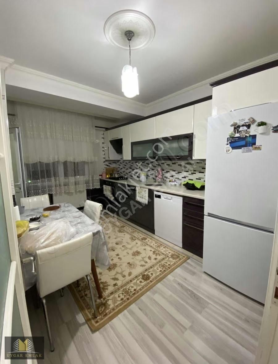 Alipaşa Mahallesinde Satılık 2+1 Daire