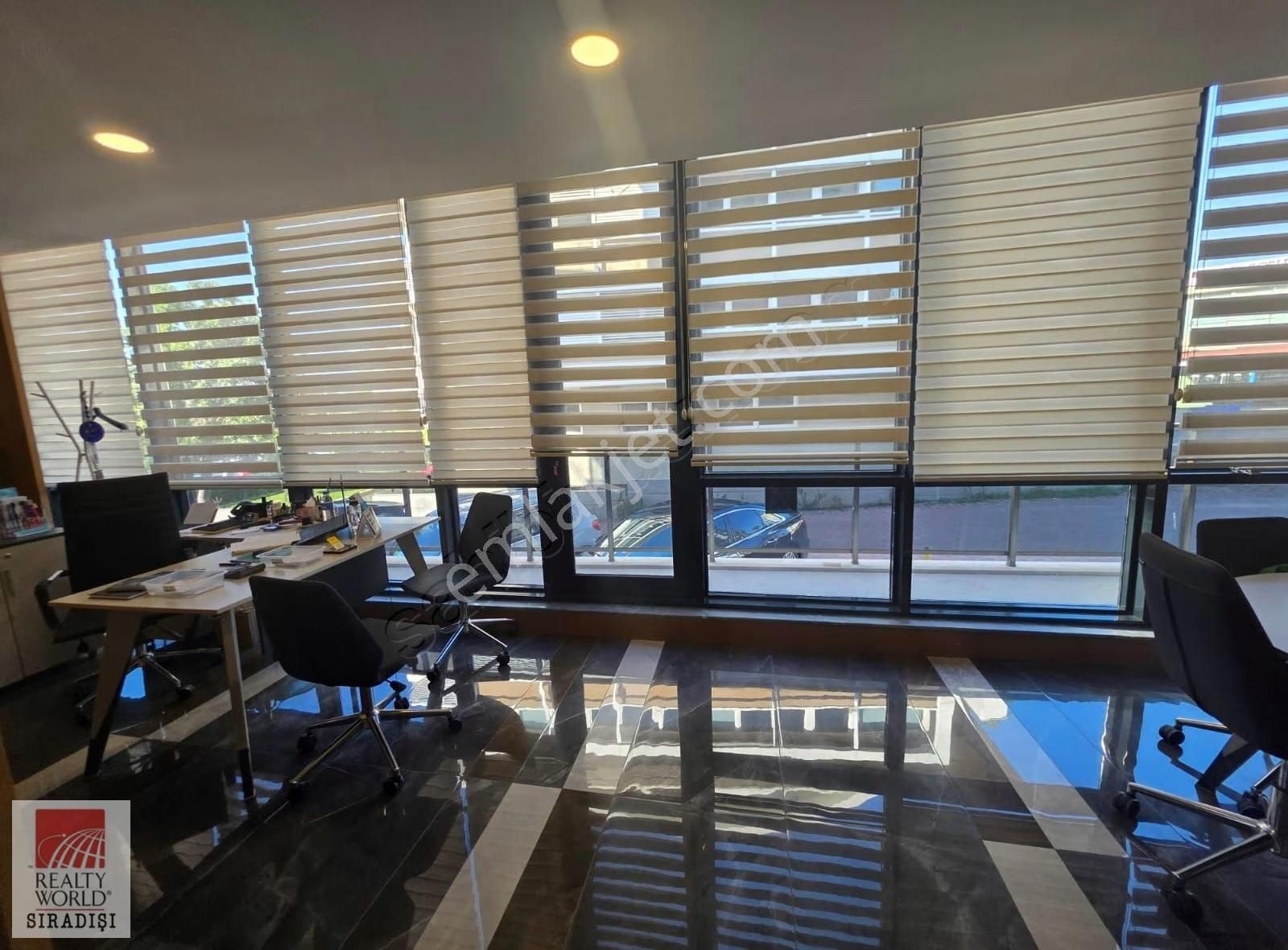 Yeşilbahçe'de Fulldeniz Manzaralı 2 Katlı Kiralık Prestijli Ofis - Görsel 20