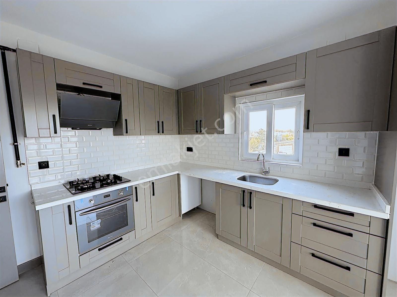 Elifsu Uludağ M.müze Yanı Ultra Lüks Hasarsız 3+1 Satılık Daire - Görsel 2