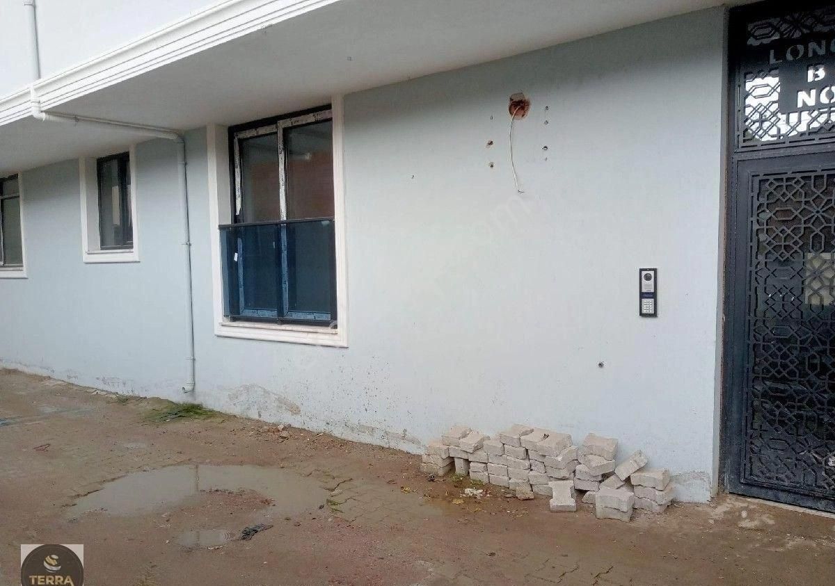 Germencik Devlet Hastanesi Karşısında 1+1 Kiralık Daire - Görsel 8