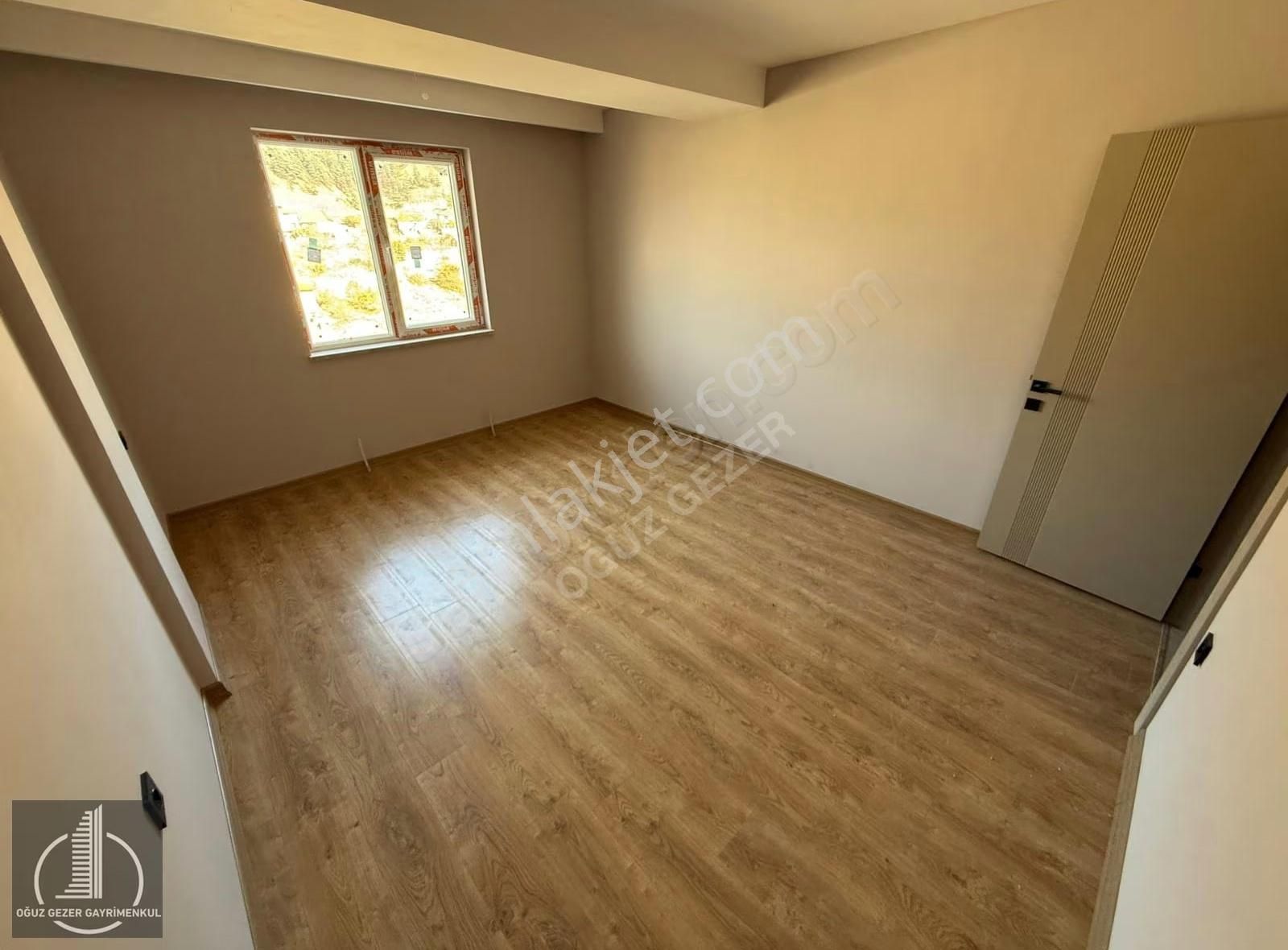 **oğuz Gezer Gayrimenkul'den Katta Merkezi Konumda 3+1 Daire** - Görsel 17