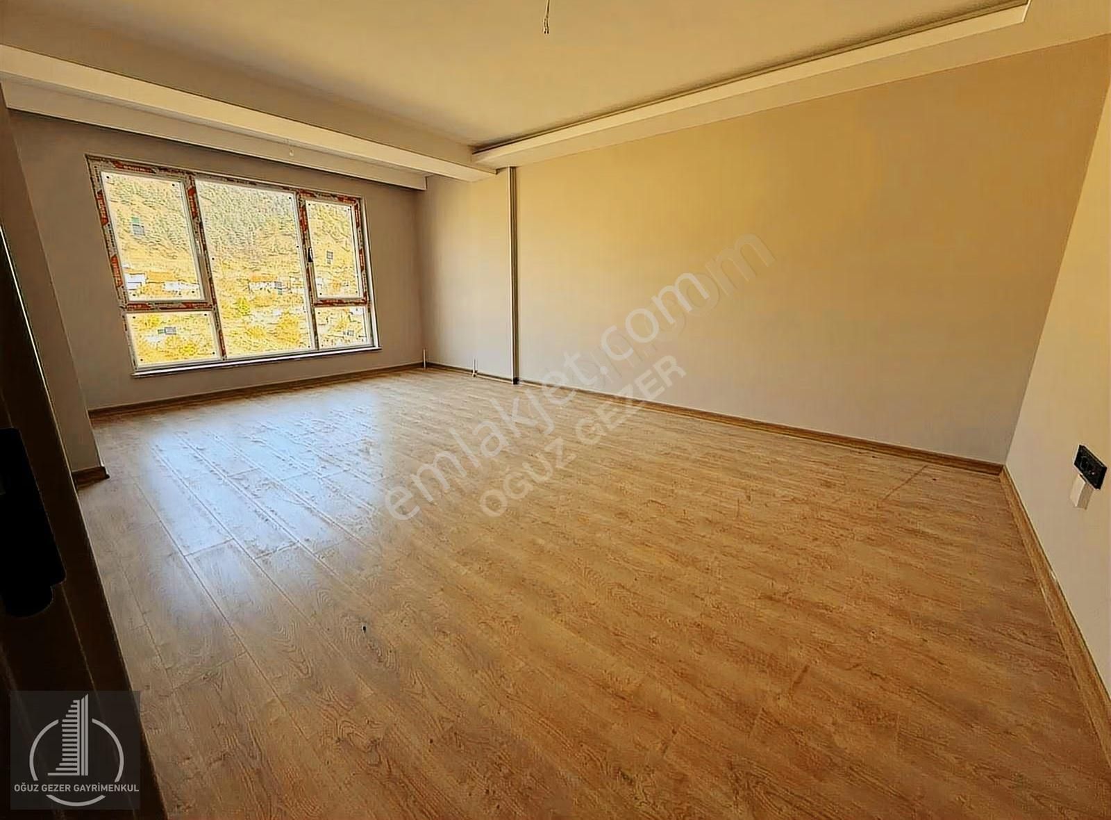 **oğuz Gezer Gayrimenkul'den Katta Merkezi Konumda 3+1 Daire** - Görsel 6
