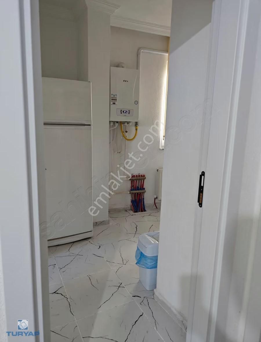 Biga Hamdibey Mahallesi Merkezi Konumda Satılık Eşyalı Daire - Görsel 6