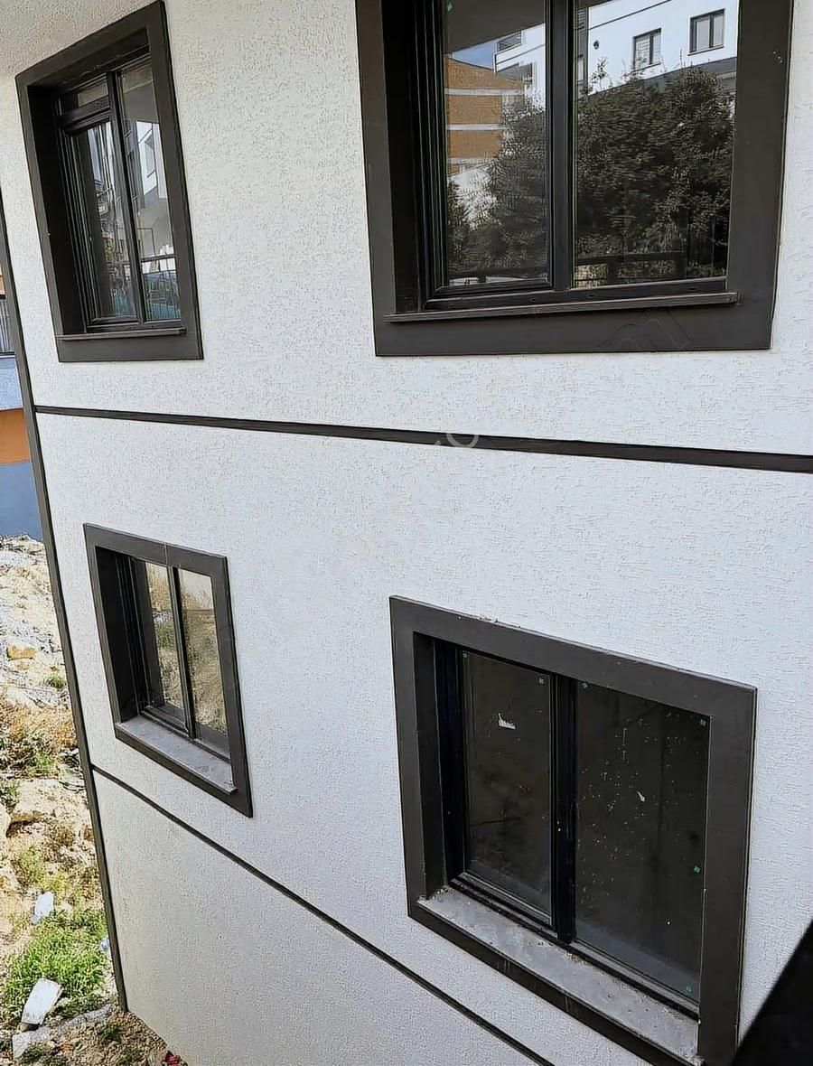 Çelik Yapıdan Satlık Yüksek Giriş Katı