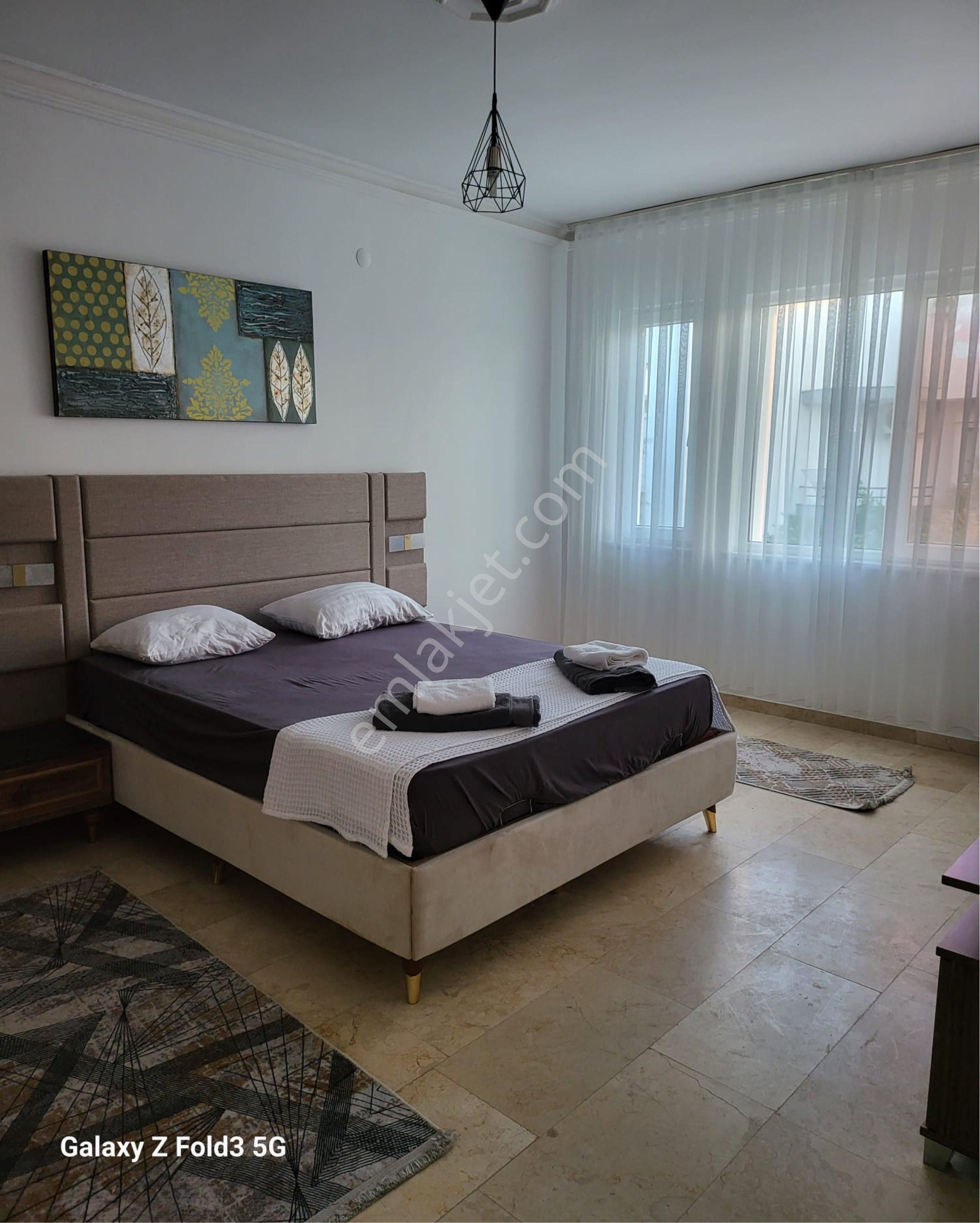 Kadriye Bölgesi Modern Yapılı 5+2 Özel Villa - Görsel 19