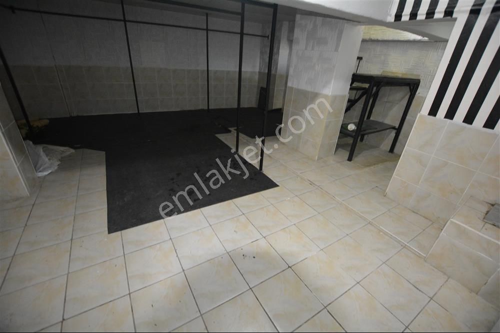 Avcılar Merkez Postane Sokağında Tabela Değeri Yüksek Satılık Depolu Dükkan - Görsel 10