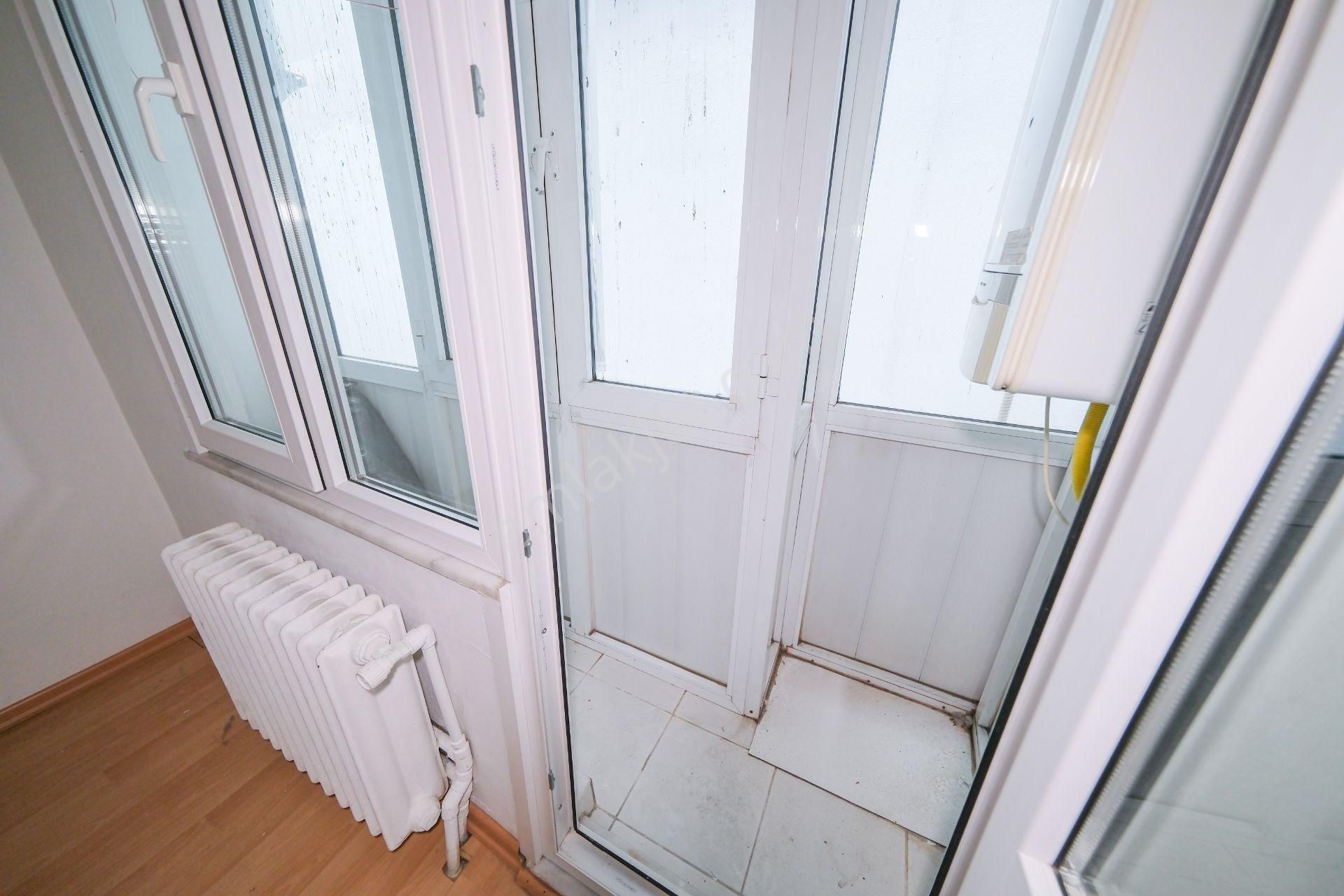 Fırsat Konut + İş Yeri Setüstü 2+1 Kiralık Arakat Daire - Görsel 15