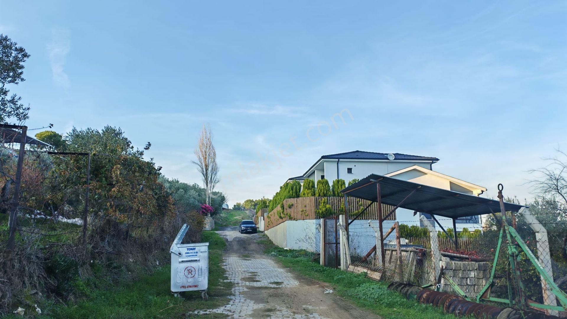 Aydın Kocarı Köyünde Yola Sıfır 3 Kat Villa İmarlı Yenı Yapı Sıfır Tadılatlı Fırsat Yer - Görsel 3