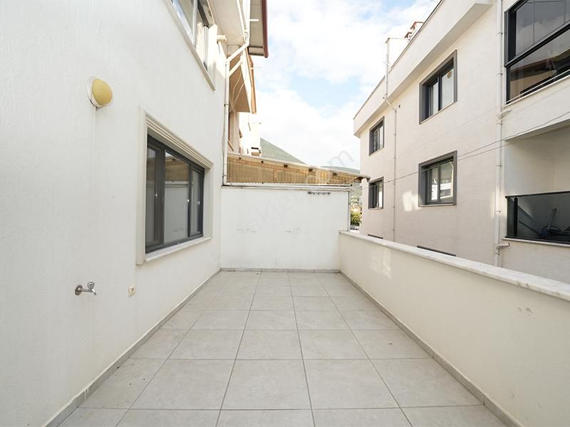 C21 Cius; Bölge Parkı Civ 3+1 Teraslı Dükkan Üstü Kiralık Daire - Görsel 19