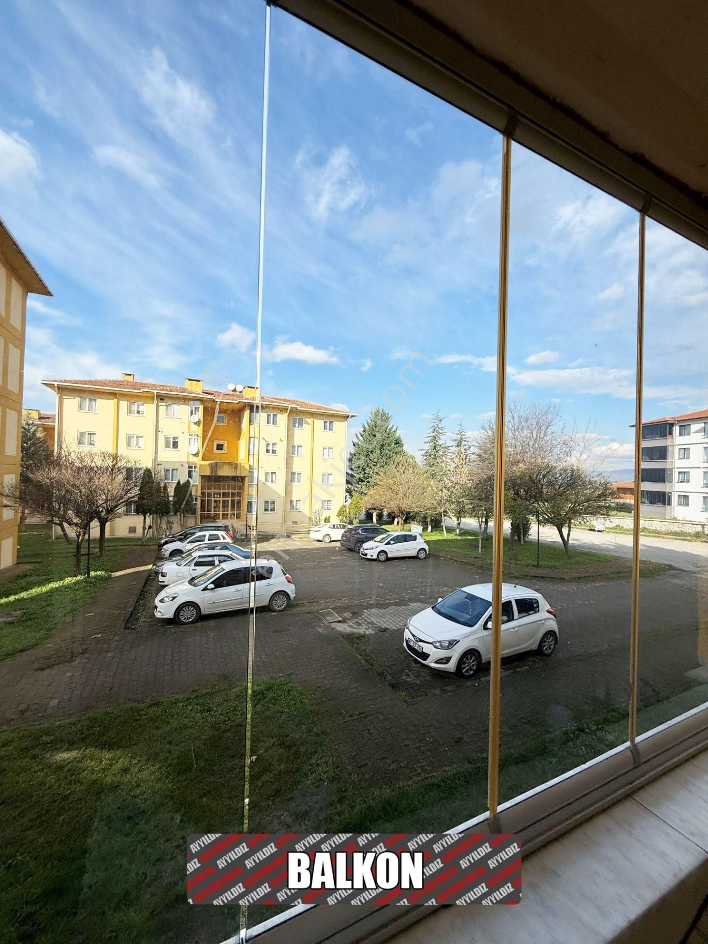 Beyköt Toki'de Banyo Mutfak Yenilenmiş 3+1 Satılık Daire - Görsel 12