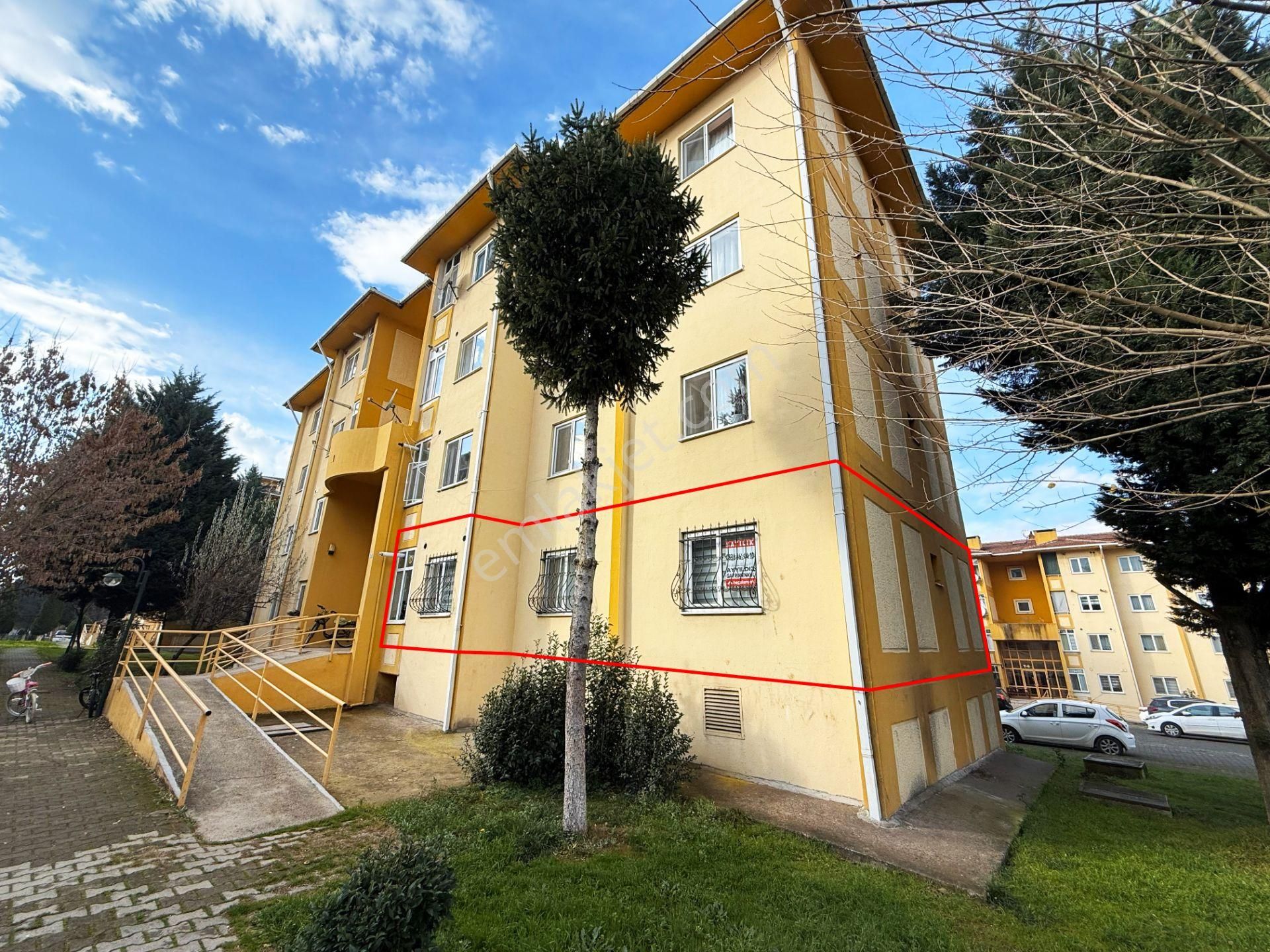 Beyköt Toki'de Banyo Mutfak Yenilenmiş 3+1 Satılık Daire