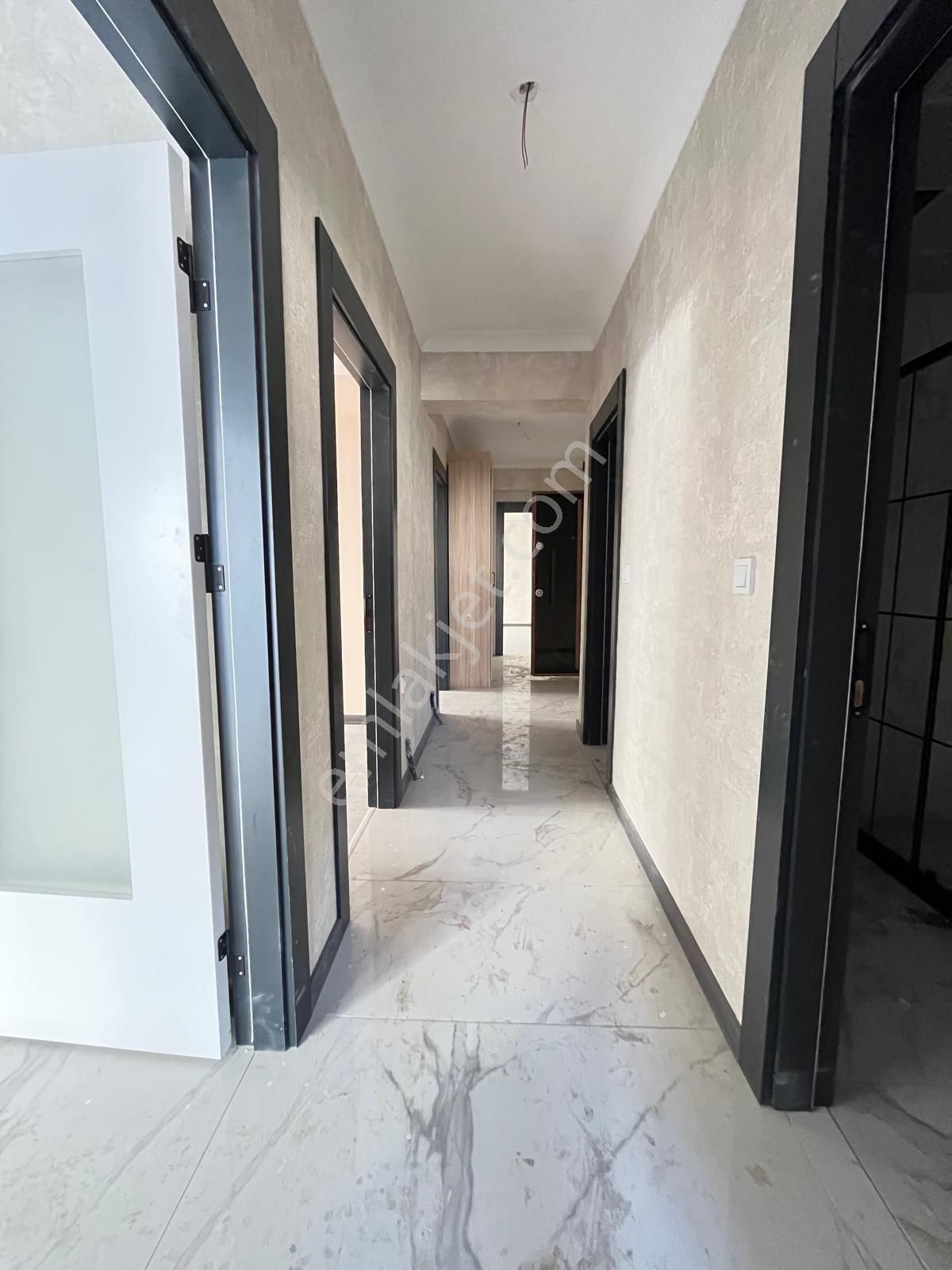 Battalgazi Mah. 1851. Cadde Dibi Ful Yapılı Geniş Ful Yapılı 3+1 - Görsel 22